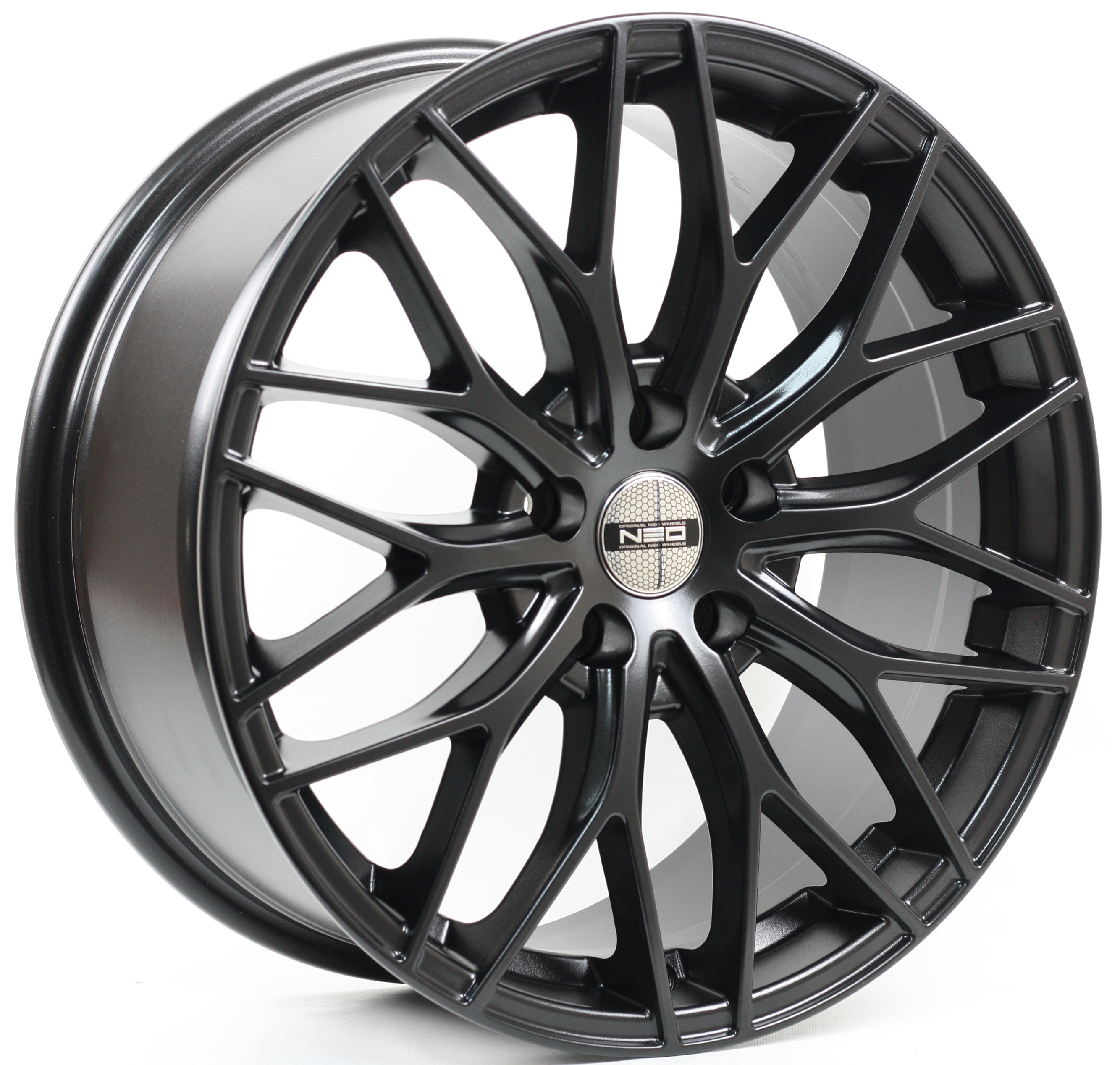 R18 5x114,3 8J ET40 D67,1 NEO 840 BLM R18 5x114,3 8J ET40 D67,1 NEO 840 BLM